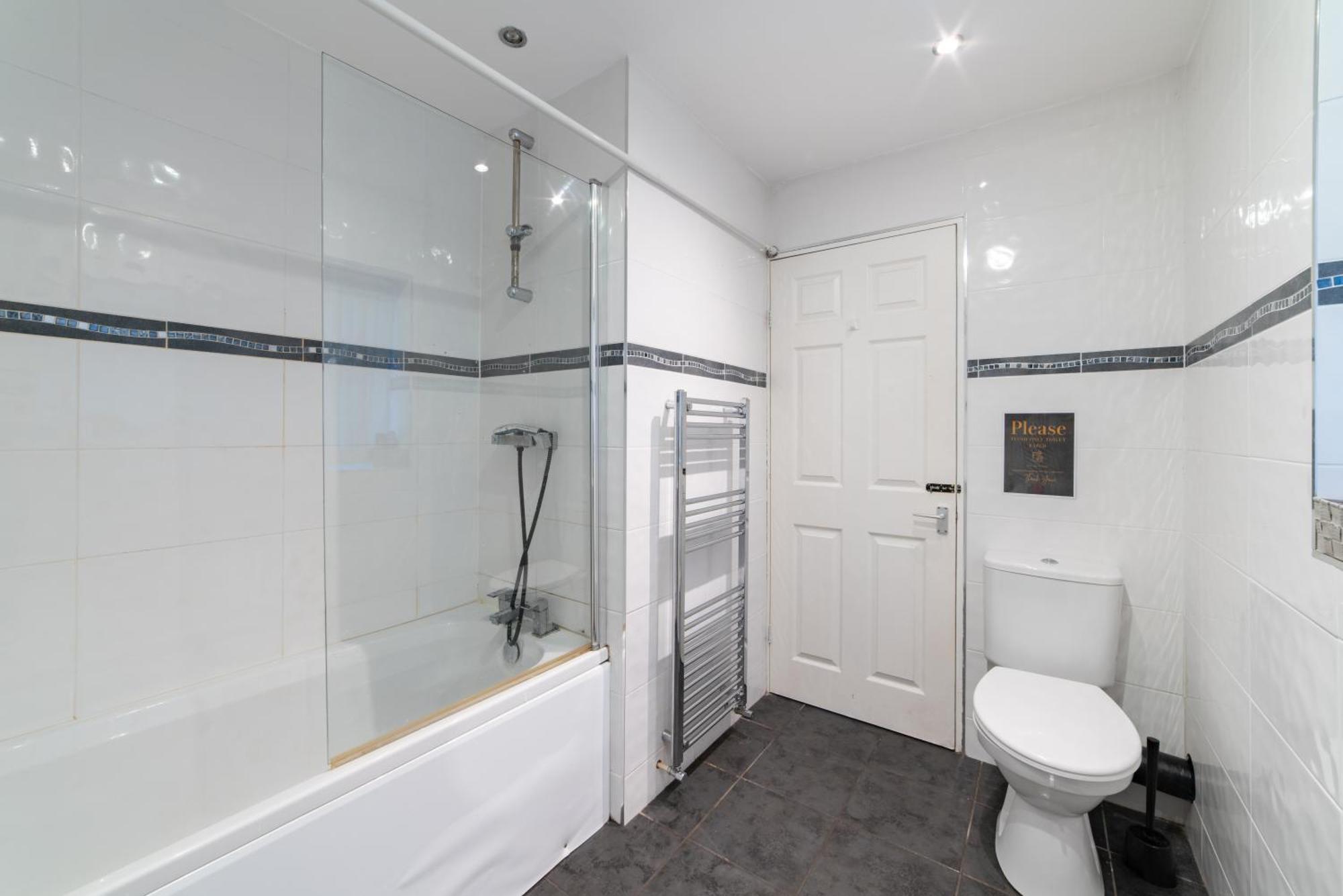 Cozy Rooms In Shared Accommodation Near Anfield Stadium With Parking And Wifi ليفربول المظهر الخارجي الصورة
