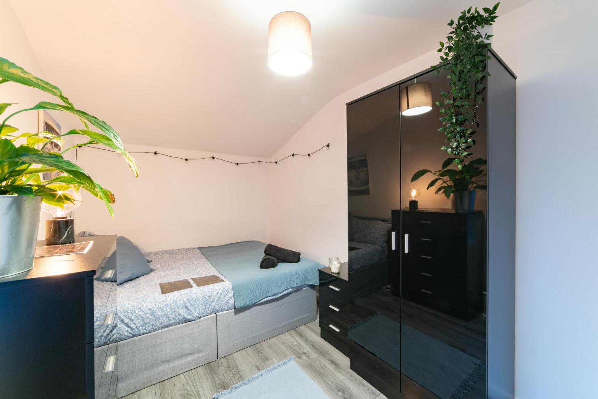 Cozy Rooms In Shared Accommodation Near Anfield Stadium With Parking And Wifi ليفربول المظهر الخارجي الصورة